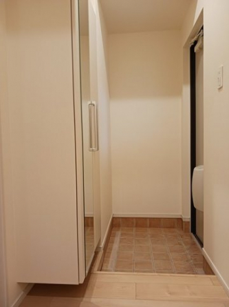 シンプルで使いやすい玄関です