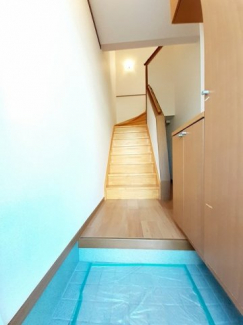 シンプルで使いやすい玄関です