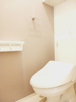 シンプルで使いやすいトイレです