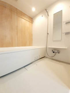 ゆったり過ごせるお風呂です