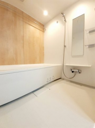 ゆったり過ごせるお風呂です