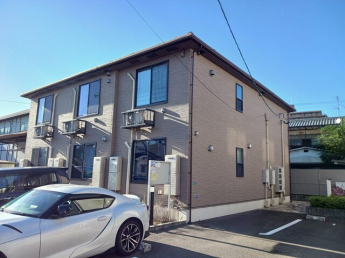 落ち着いた雰囲気の外観です