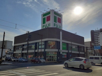 フジ本町店様まで700m