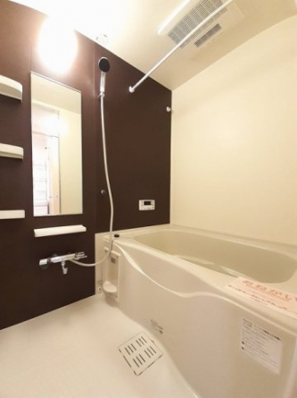 ゆったり過ごせるお風呂です