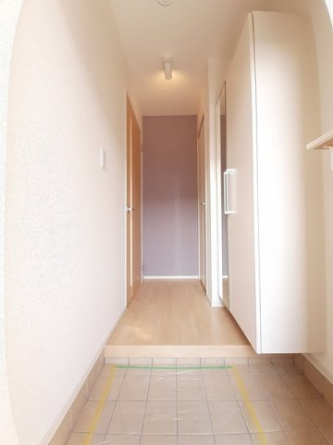 毎日通る玄関はこちらです