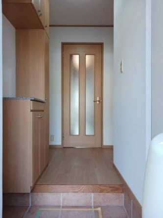 シンプルで使いやすい玄関です