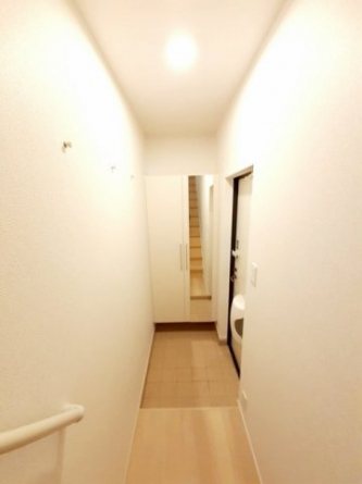 毎日通る玄関はこちらです