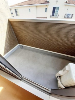 バルコニー付きです