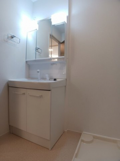 脱衣スペースもあります