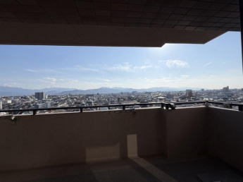 松山市空港通１丁目の中古マンションの画像