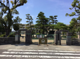 西条市立神拝小学校まで1046m