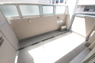 広々としたバルコニーです