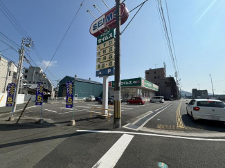 ドラッグセイムス八幡浜北浜店まで235m