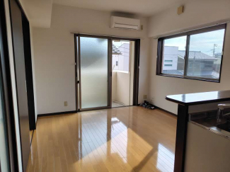 【居間・リビング】