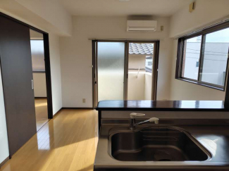 【居間・リビング】