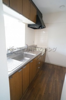 参考、同建物・反転間取りの号室