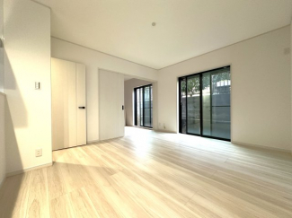 【居間・リビング】