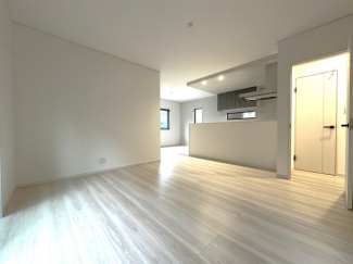 【居間・リビング】