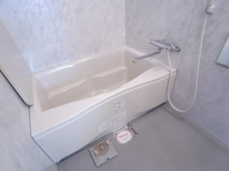 足のびのびバスルーム！