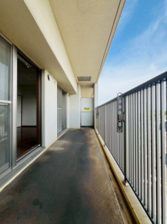 【バルコニー】