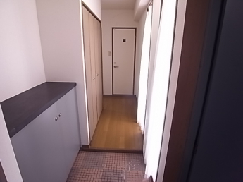【玄関】