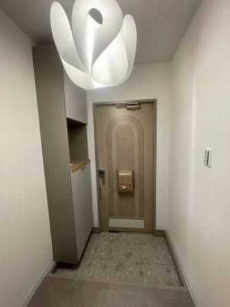 【玄関】