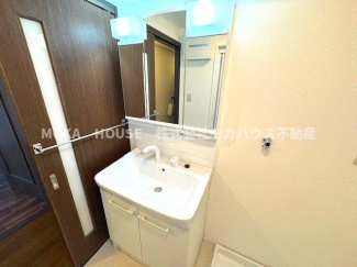 【洗面所】