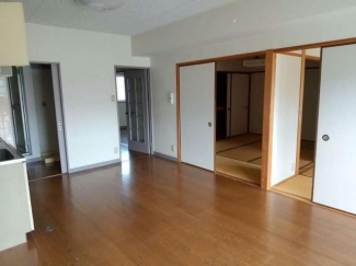 【居間・リビング】