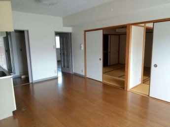 【居間・リビング】