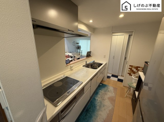 キッチンは大容量の収納スペースが確保されたつくりになっています。