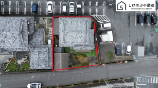 約92坪
平坦
解体更地渡し
徒歩圏内にスーパーやコンビニエンスストアが充実しているので買い物にとても便利です♪
自分らしいスタイルの暮らしを自由設計で一緒に作りませんか？