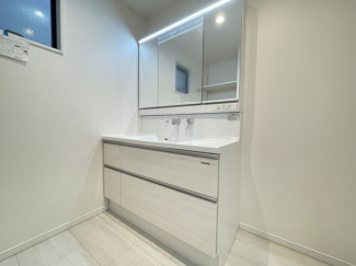 【独立洗面台】