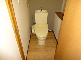 シャワー付トイレ