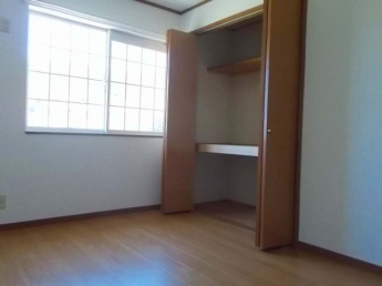 たっぷりとした収納スペースです