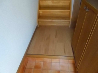 シンプルで使いやすい玄関です