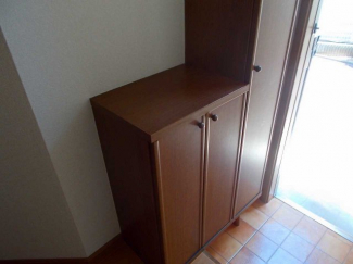 毎日通るエントランスはこのようになっています