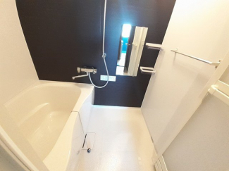 ゆったり過ごせるお風呂です