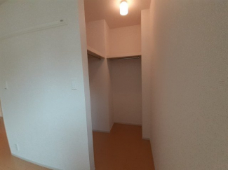 たっぷりとした収納スペースです