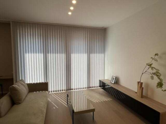 大開口サッシ窓を採用し、通風に配慮した微気候デザイン設計。