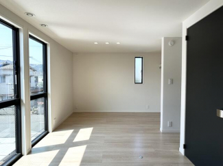 子供部屋は２ドア１ルームの可変空間。将来間取り変更に対応した