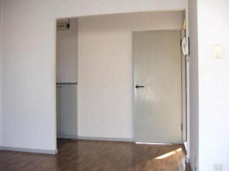 野洲市市三宅のアパートの画像