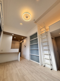 【居間・リビング】