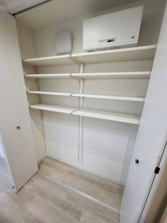 リリビング収納