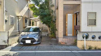 駐車場縦列２台可