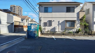 西面　道路含む写真