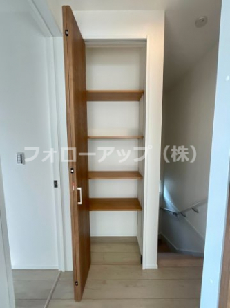 ちょっとした収納スペースも充実しています