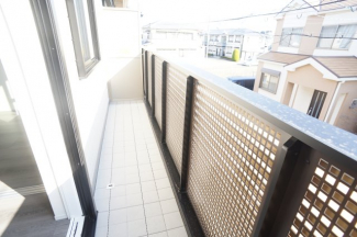 【バルコニー】