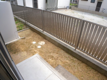 【バルコニー】