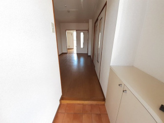 シンプルで使いやすい玄関です