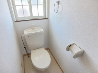 シンプルで使いやすいトイレです